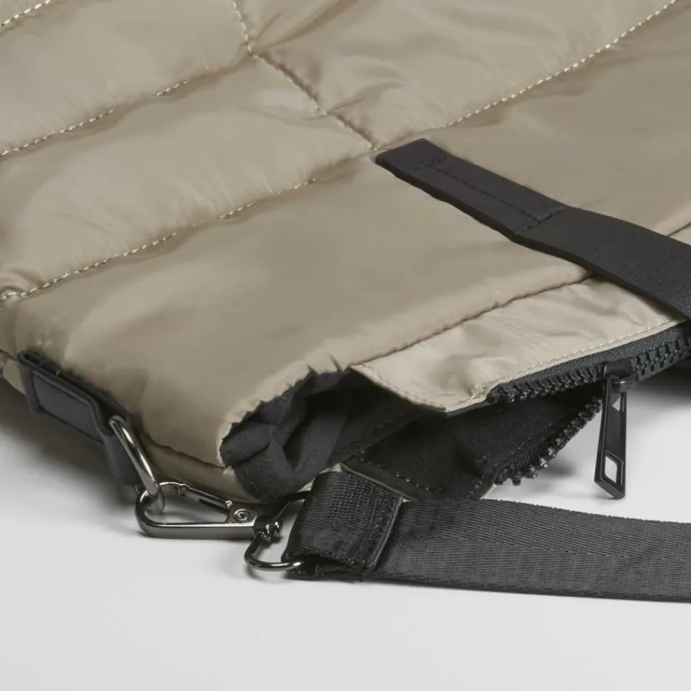 bolso_shopper_de_mano_aco_SKUGzuuqSHX5D_2.webp Outlet Bolso shopper de mano acolchado PICCOLA PIU Bolsos Y Carteras