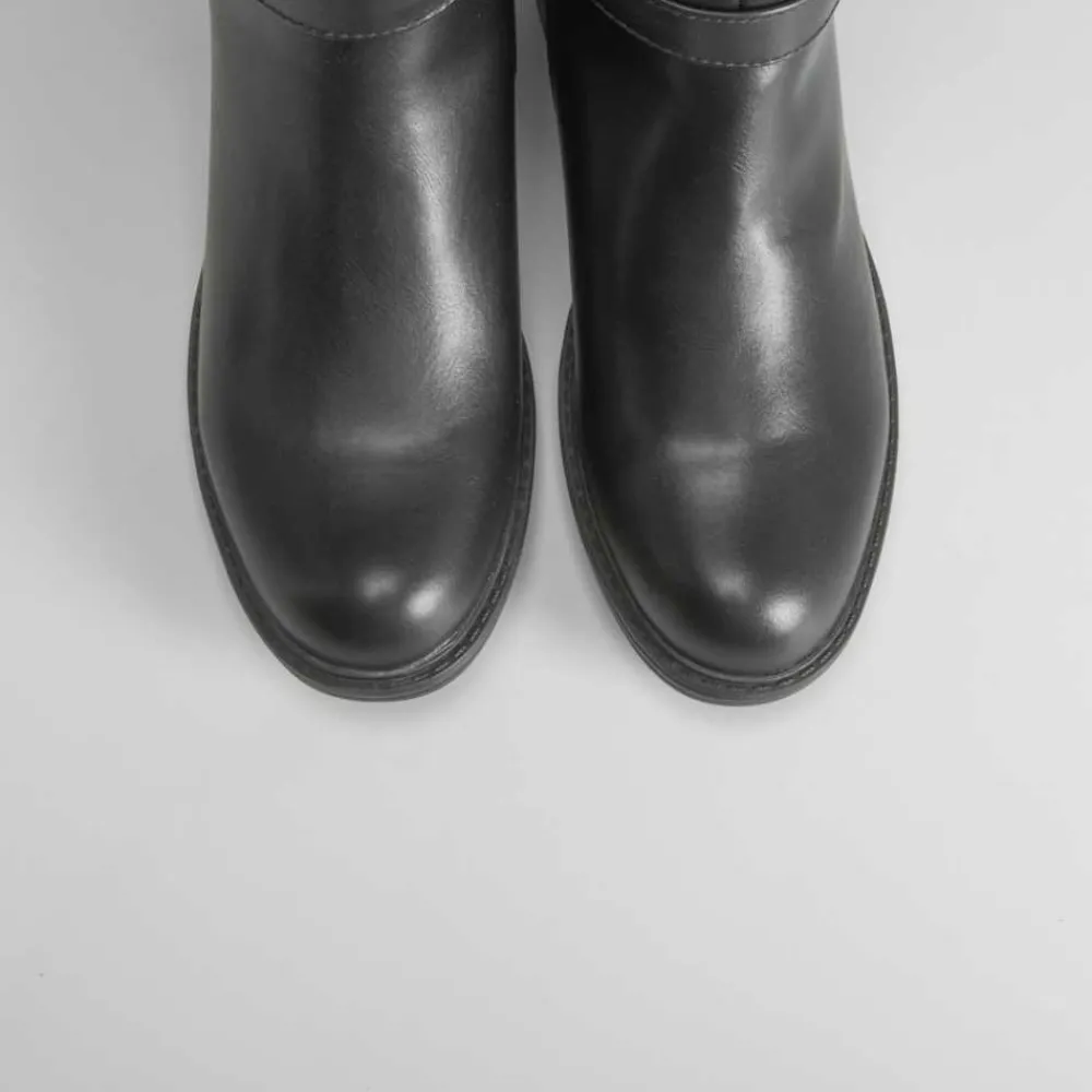 bota_alta_color_negro_pic_SKUNE8NJAWEUI_3.webp Online Bota alta color negro PICCOLA PIU Mujer Botas Planas