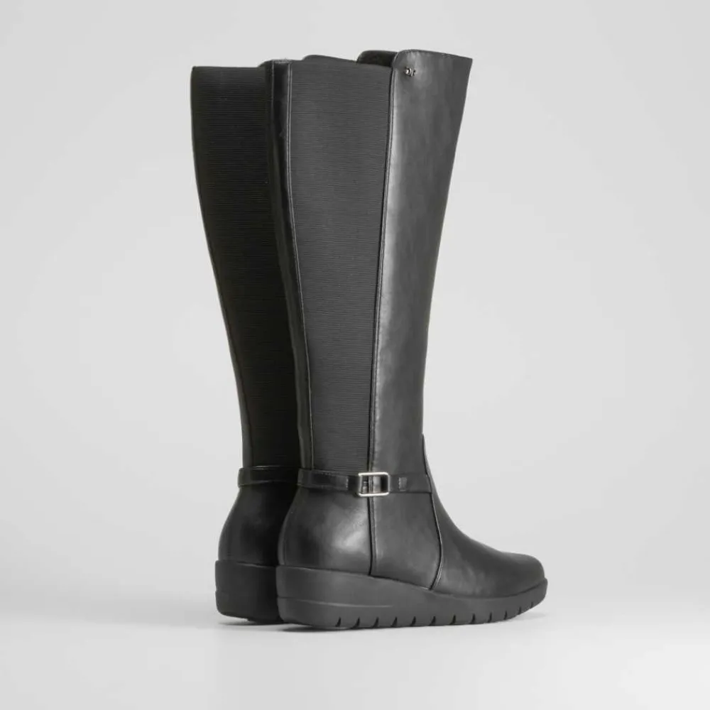 bota_cua_negra_de_comfeet_SKUWmAy9vEcku_2.webp Discount Bota cuña negra de Mujer Botas Planas