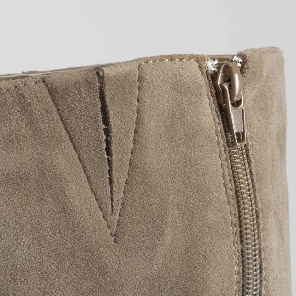 bota_de_tacn_crepe_marrn__SKUp3igkPMl8m_4.webp Outlet Bota de tacón crepe marrón Mujer Botas Tacón