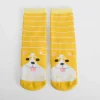 Clearance Calcetín antideslizante perro amarillo Calcetines