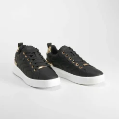 Outlet Deportiva casual acolchada negra Mujer Sneakers