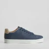 Outlet Deportiva casual azul marino y beige Hombre Sneakers