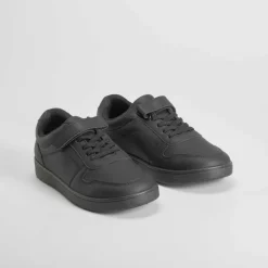 Sale Deportiva negra Zapatillas Deportivas