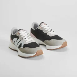 Deportiva retrojogging negra Mujer Sneakers|Básicos X Menos