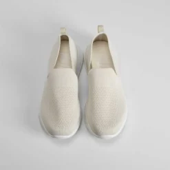 Deportiva walking slip on beige Mujer Zapatillas Deportivas