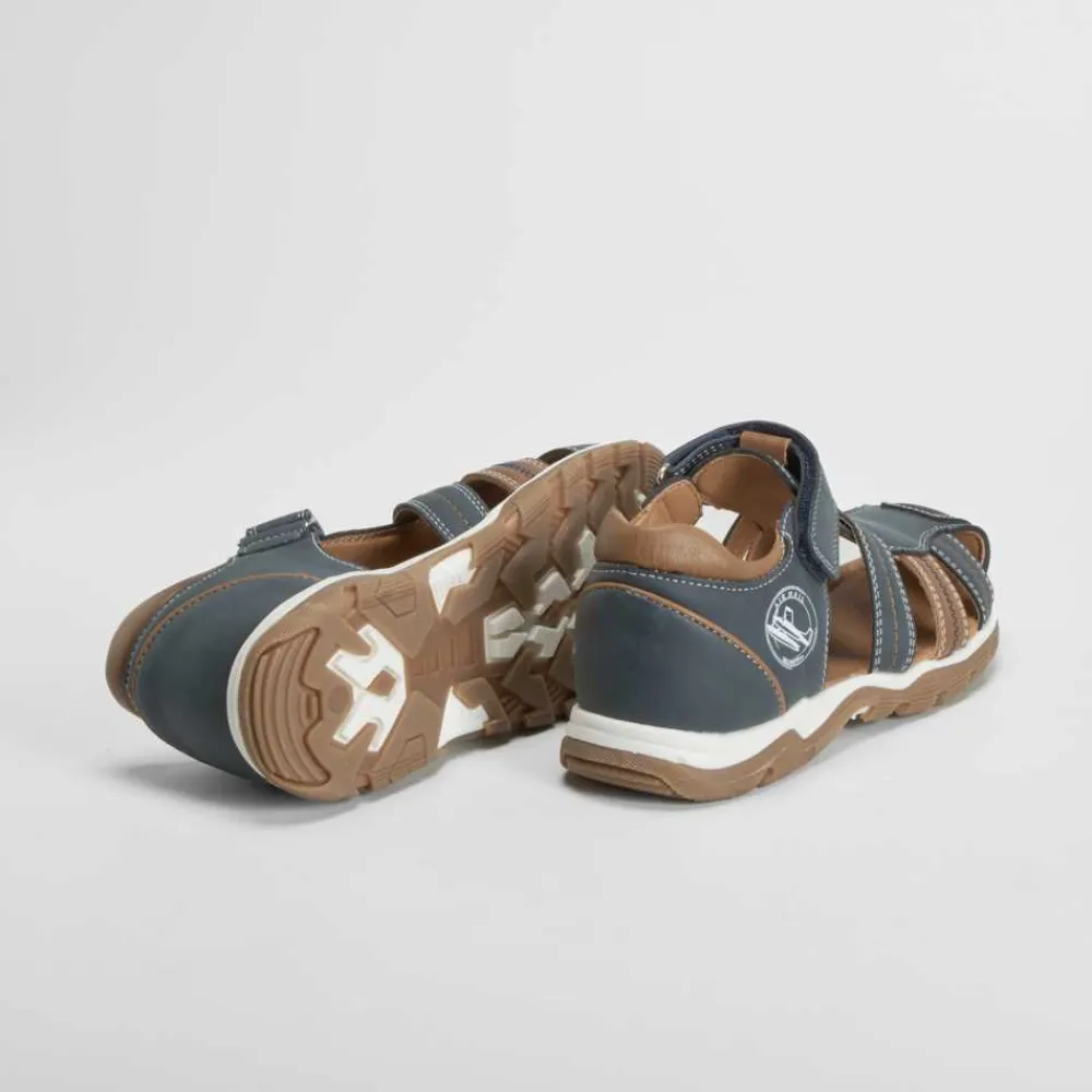 Outlet Sandalia bicolor cerrada vestir Sandalias