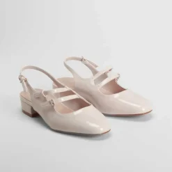 Hot Sandalia destalonada beige PICCOLA PIU Mujer Sandalias Planas