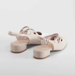 Hot Sandalia destalonada beige PICCOLA PIU Mujer Sandalias Planas