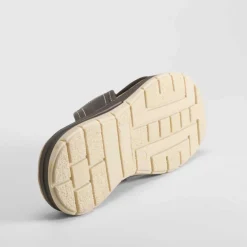 Clearance Sandalia pala cruzada acolchada marrón Hombre Sandalias