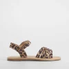 Hot Sandalia plana leopardo OH GIRL Sandalias