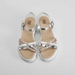 Sandalia tacón bajo de piel plata OH GIRL Sandalias