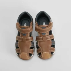 Sandalia vestir infantil marrón Sandalias