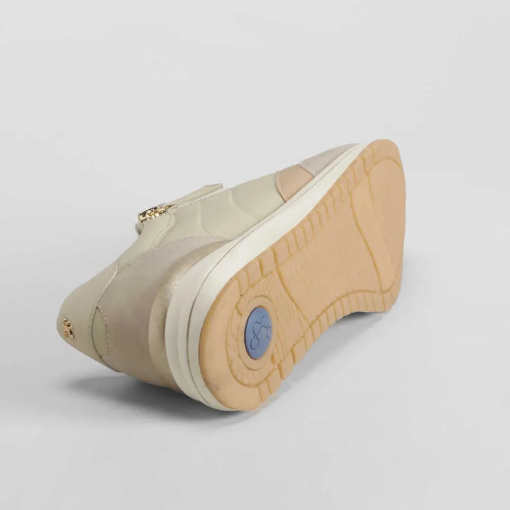 sneaker_cremallera_shock__SKUN4ILoeTwKF_3.webp Outlet Sneaker cremallera Shock Absorber beige Mujer Sneakers