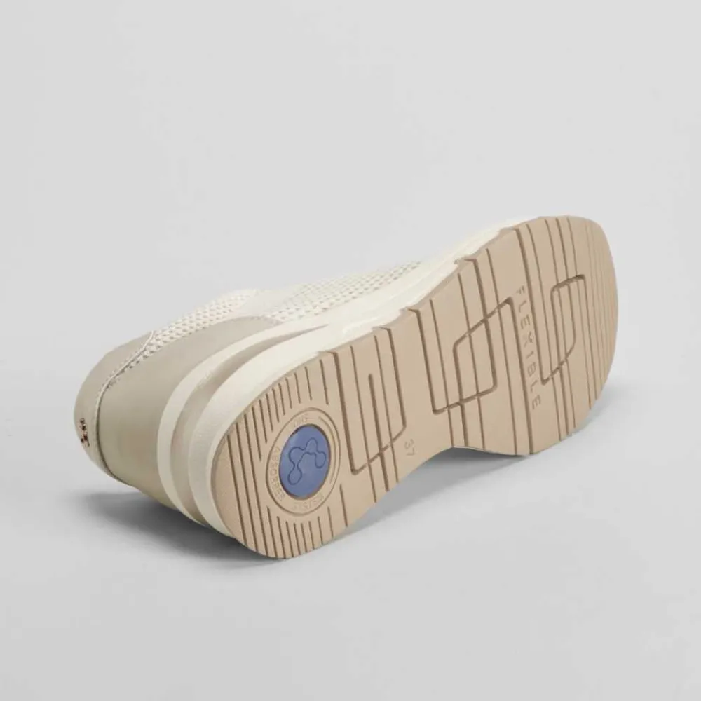 sneaker_cua_beige_comfeet_SKU7ue1WSe11y_3.webp Online Sneaker cuña beige Mujer Sneakers