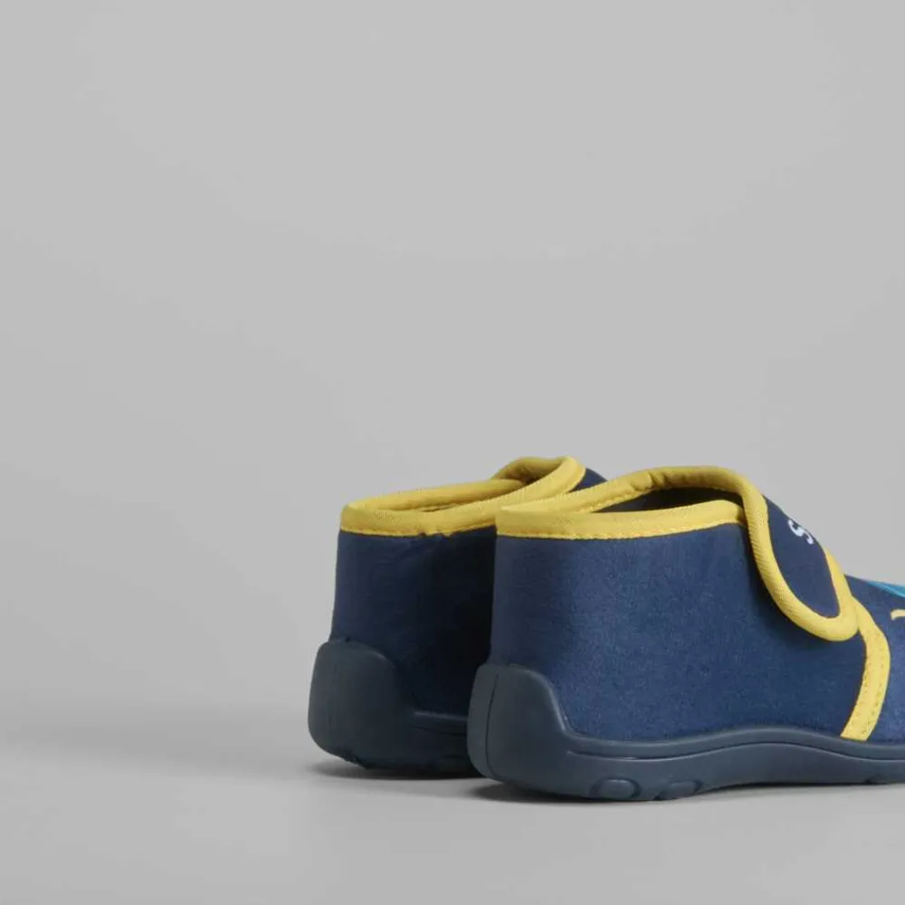 zapatilla_casa_alta_espac_SKUzKzuR66CzO_2.webp Clearance Zapatilla casa alta espacio Zapatillas Casa