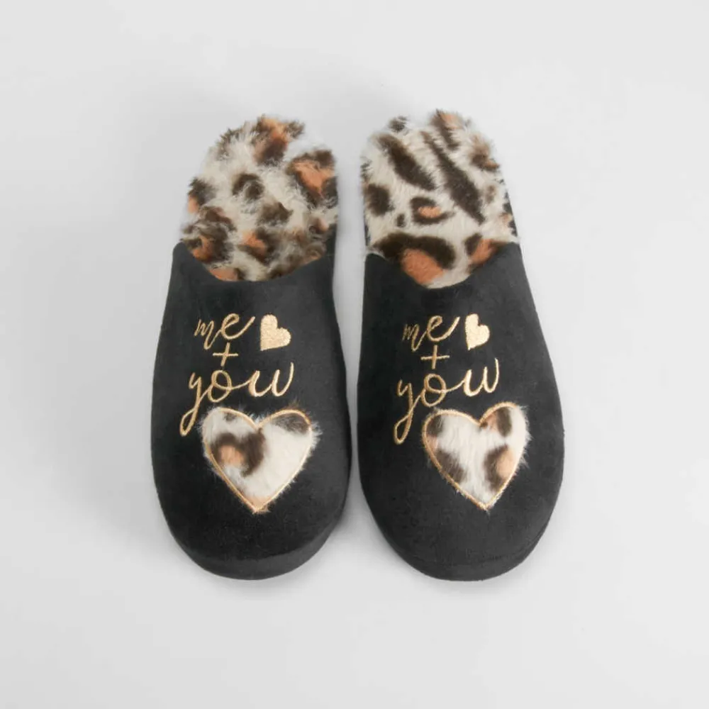 Hot Zapatilla casa corazón y animal print negra Mujer Zapatillas Casa