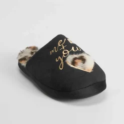 Hot Zapatilla casa corazón y animal print negra Mujer Zapatillas Casa