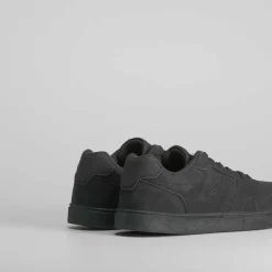 Online Zapatilla skate básica negra de Hombre Sneakers|Básicos X Menos