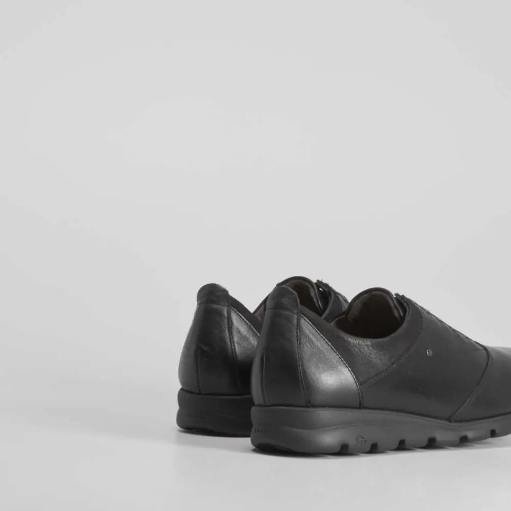 zapato_plano_elsticos_de__SKULmrL4r9Amn_2.webp Clearance Zapato plano elásticos de piel Mujer Sneakers|Zapatos Confort